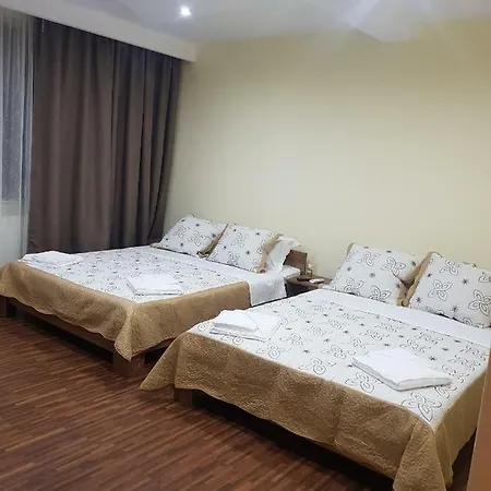 Nicol Гостьовий будинок