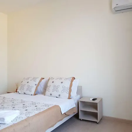 Nicol Гостьовий будинок Констанца